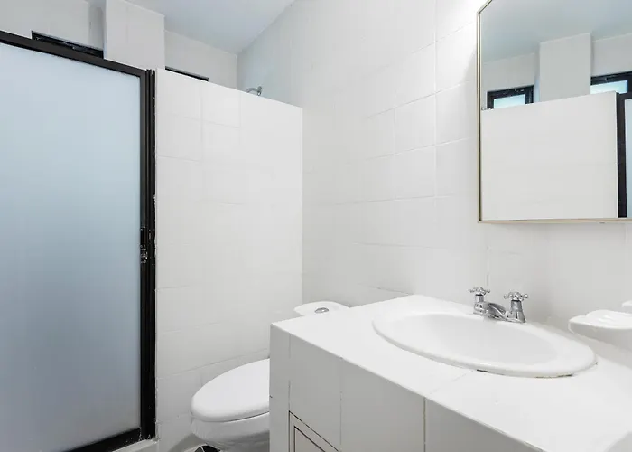 Elevate Your Roma - 2br - Wifi - Sleeps 7 Apartamento *